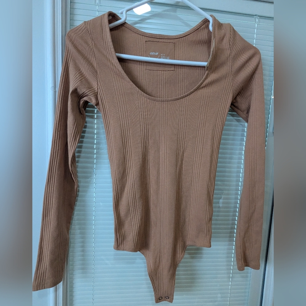 New Aerie Women's Tan/Brown Ribbed textured Bodysuit XS